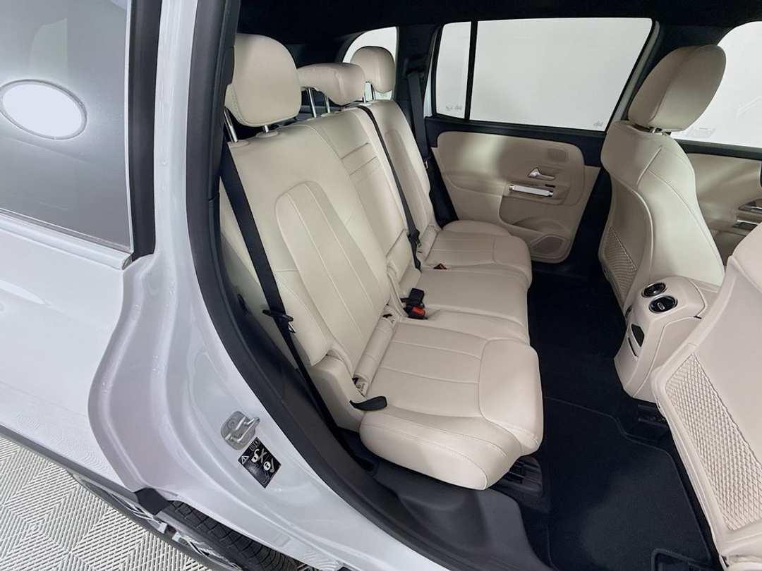 2025 Mercedes-Benz GLB Base - Photo 26