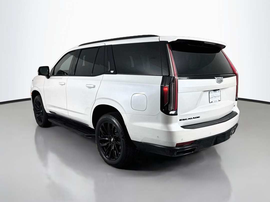 2024 Cadillac Escalade Sport Platinum - Image 3