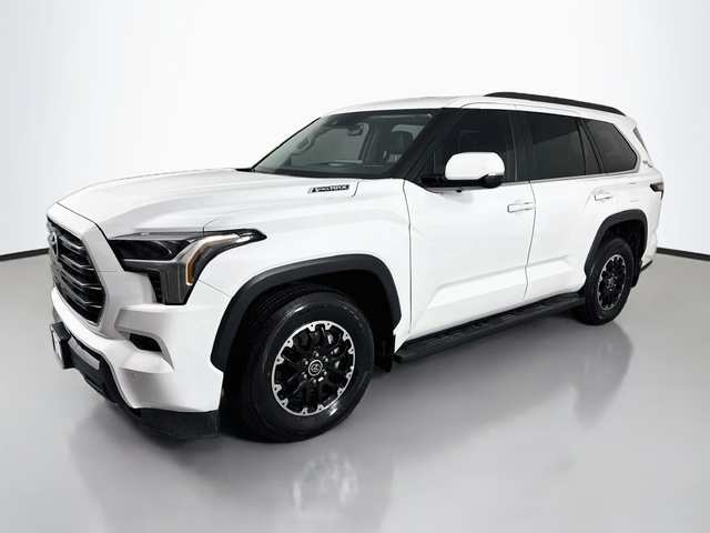 2024 Toyota Sequoia SR5