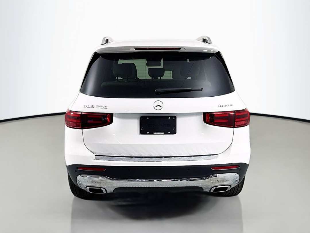 2025 Mercedes-Benz GLB Base - Photo 6