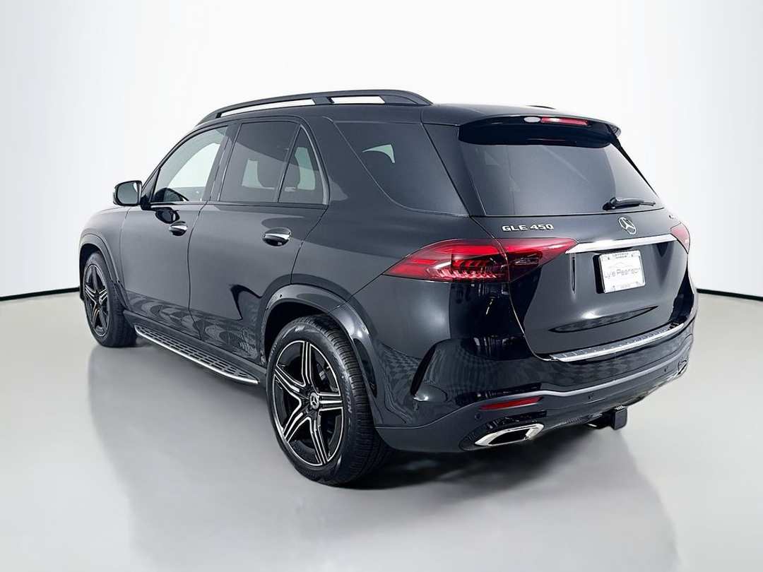 2026 Mercedes-Benz GLE 450 - Image 3