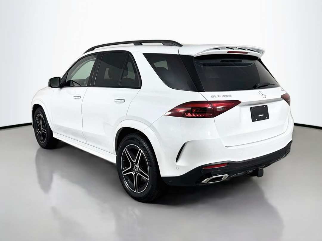 2026 Mercedes-Benz GLE 450 - Image 3