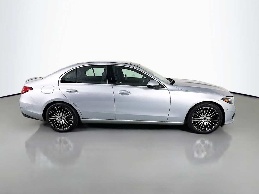 2025 Mercedes-Benz C-Class Sedan C 300 - Photo 32
