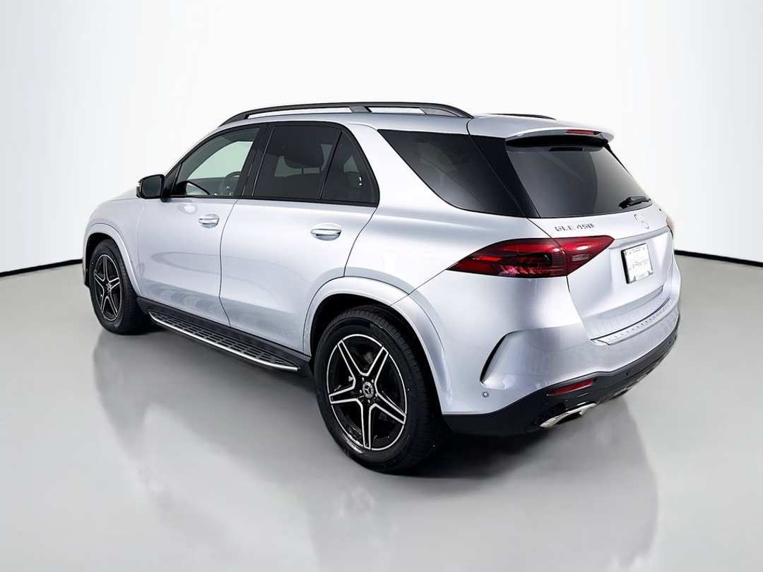 2026 Mercedes-Benz GLE 450 - Image 3