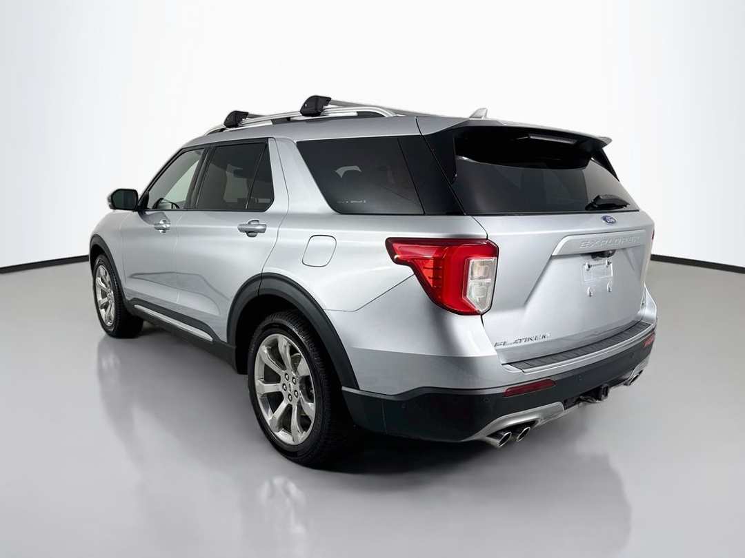 2020 Ford Explorer Platinum - Image 3