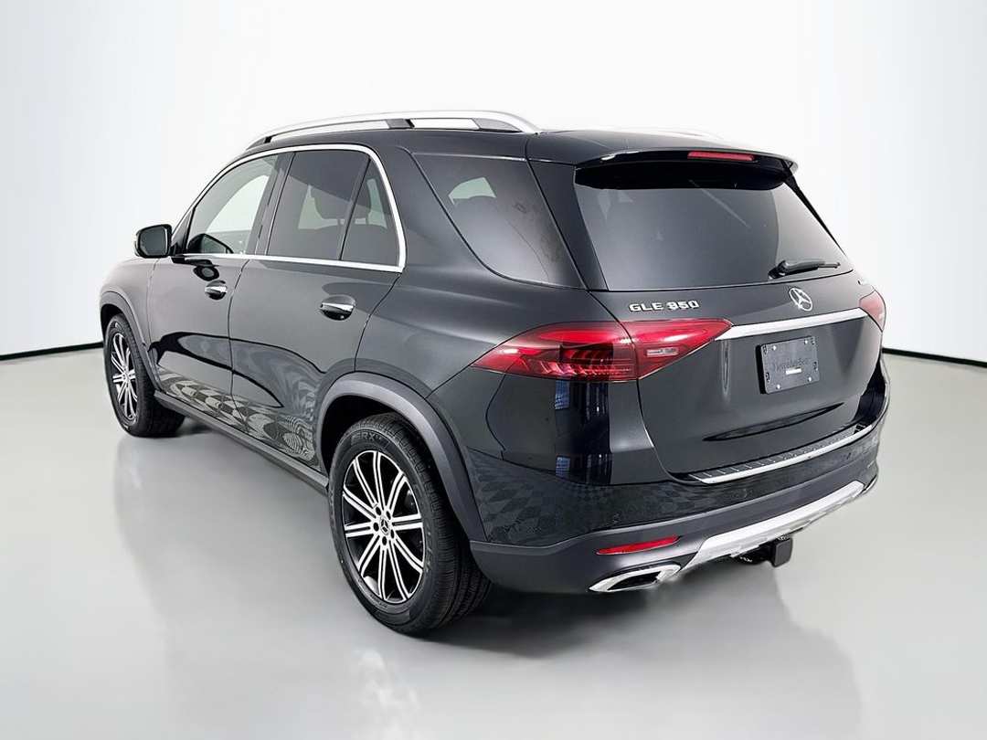 2026 Mercedes-Benz GLE 350 - Image 3