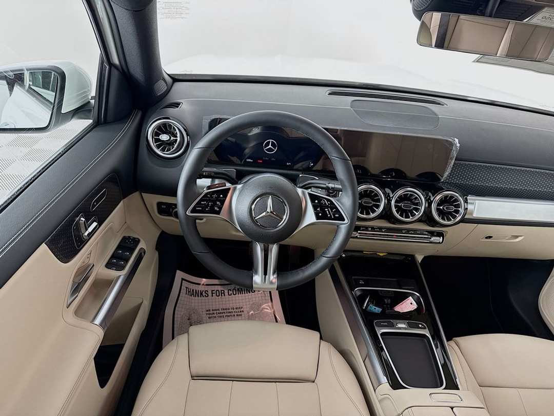 2025 Mercedes-Benz GLB Base - Photo 22