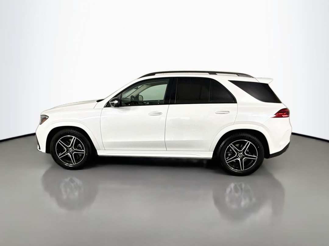 2026 Mercedes-Benz GLE 450 - Image 2