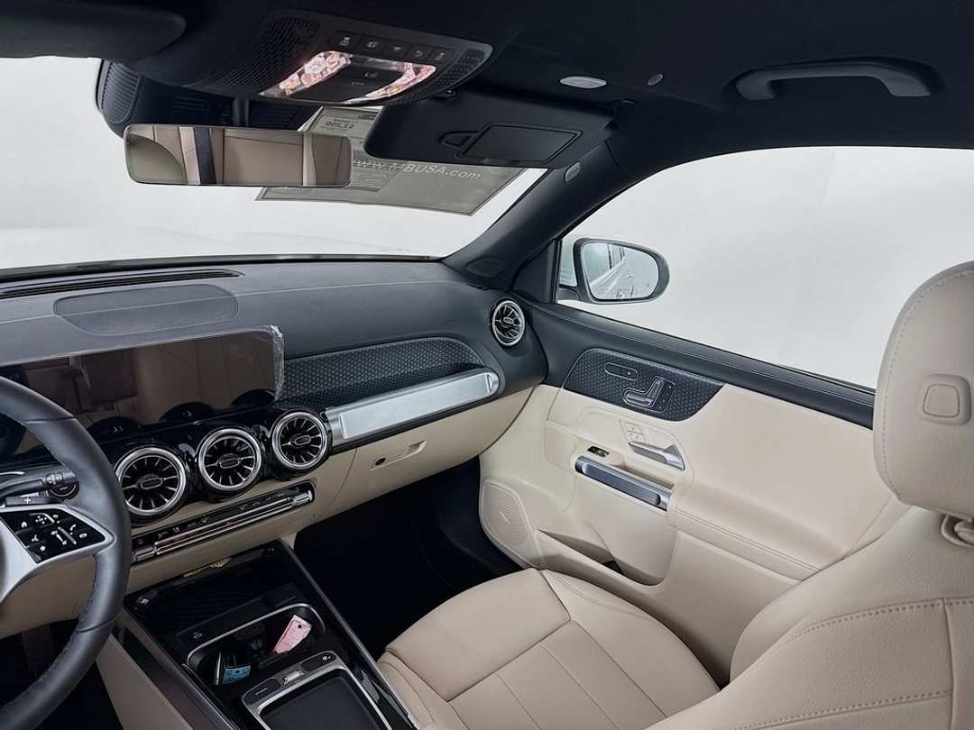 2025 Mercedes-Benz GLB Base - Photo 23