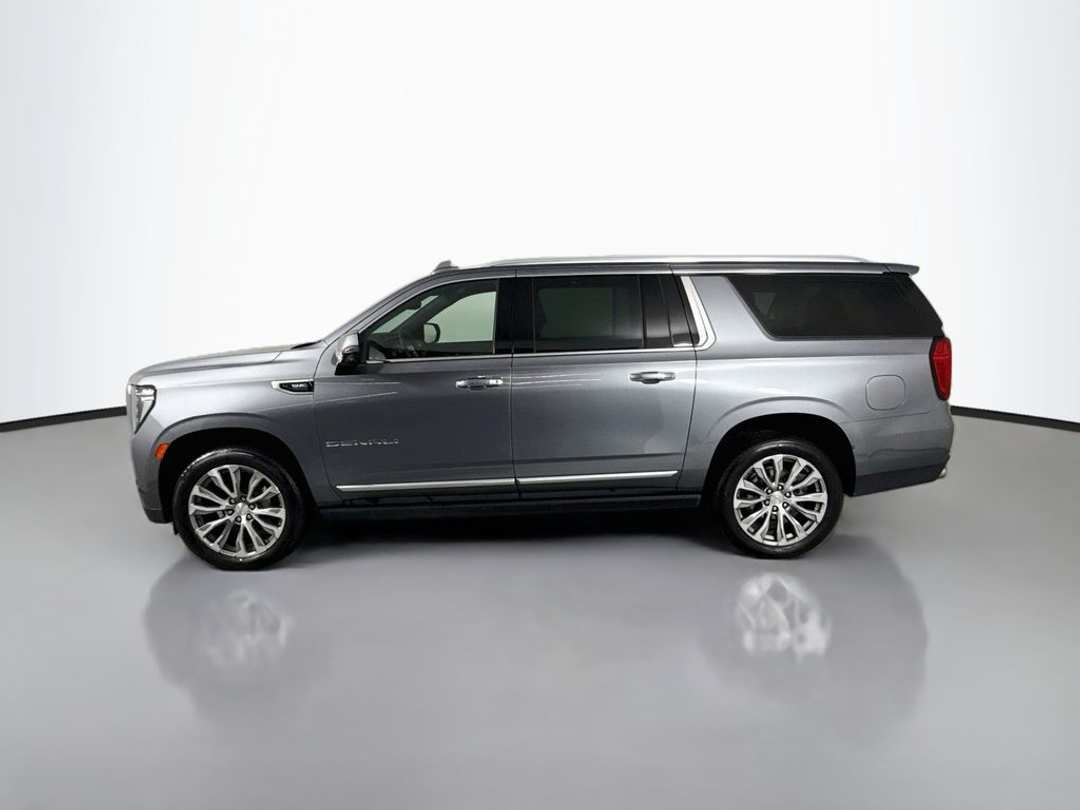 2021 GMC Yukon Xl Denali - Image 2