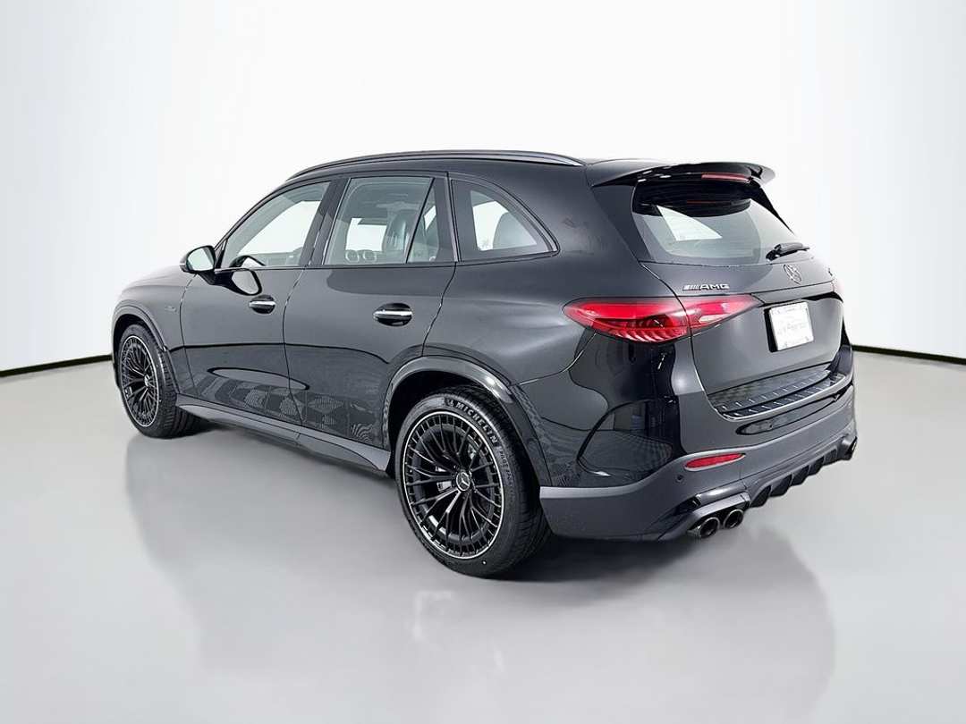 2026 Mercedes-Benz GLC 43 AMG® - Image 3