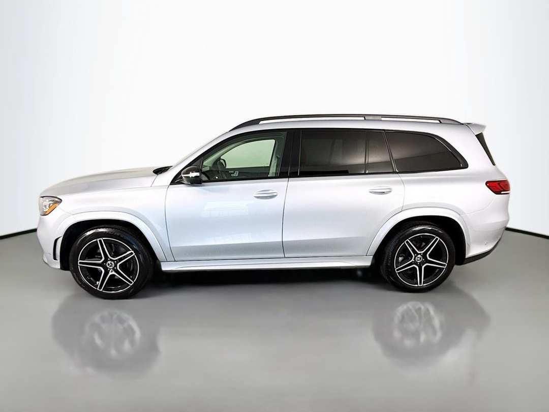 2022 Mercedes-Benz GLS 450 - Image 2