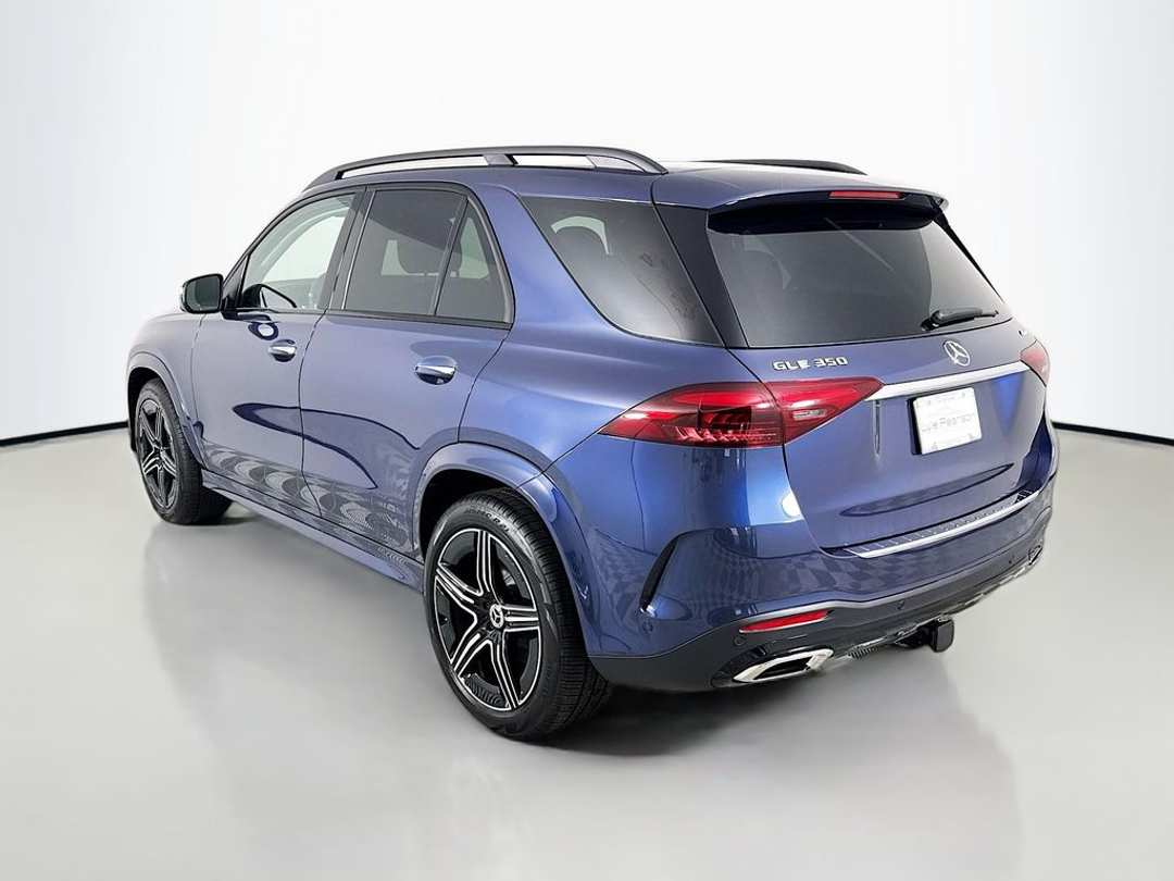 2026 Mercedes-Benz GLE 350 - Image 3