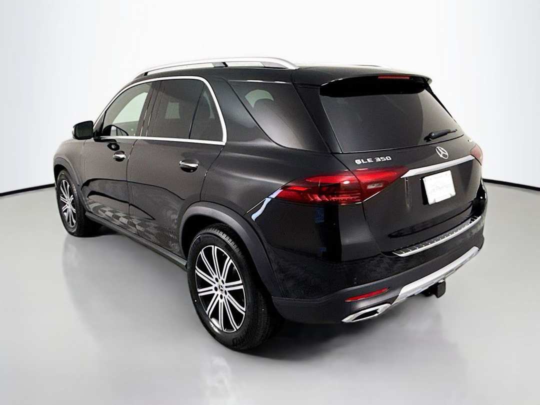 2026 Mercedes-Benz GLE 350 - Image 3