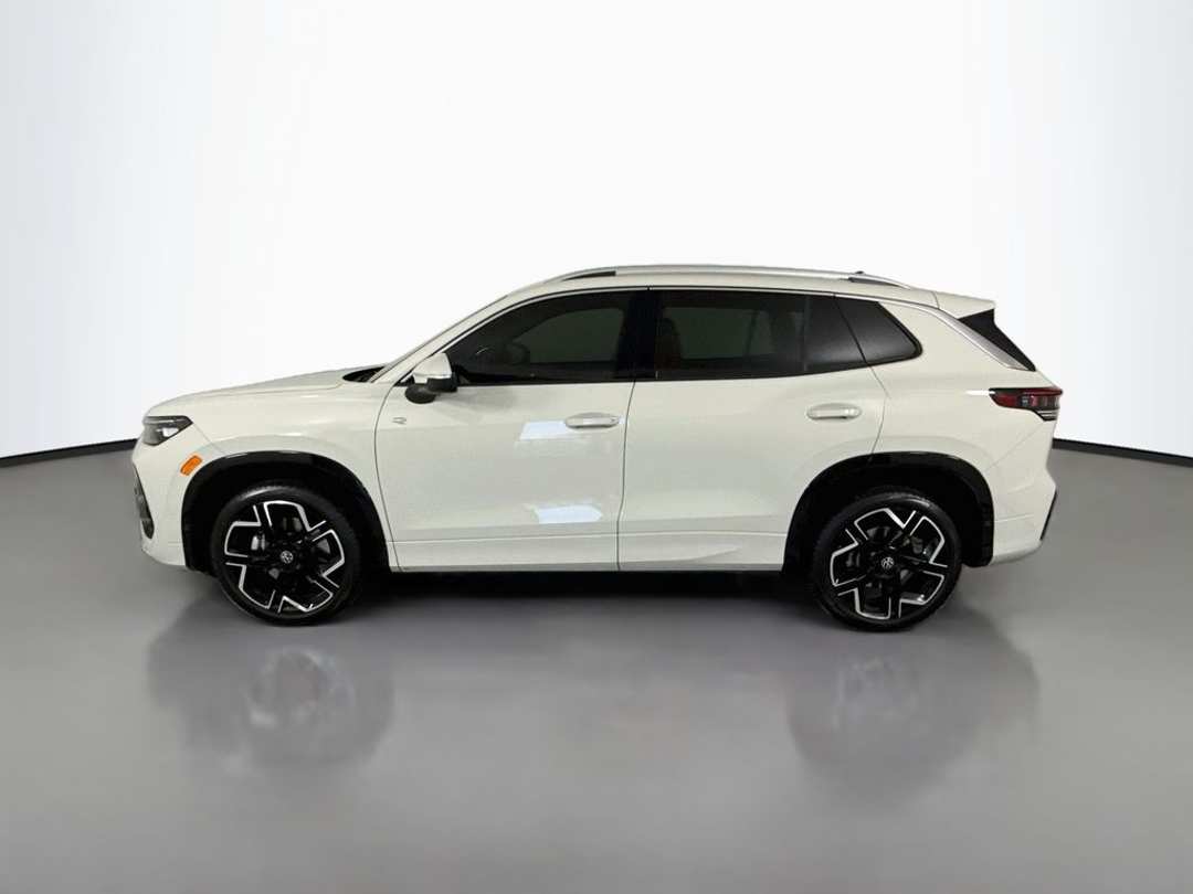 2026 Volkswagen Tiguan 2.0T SEL RLine Turbo - Image 2