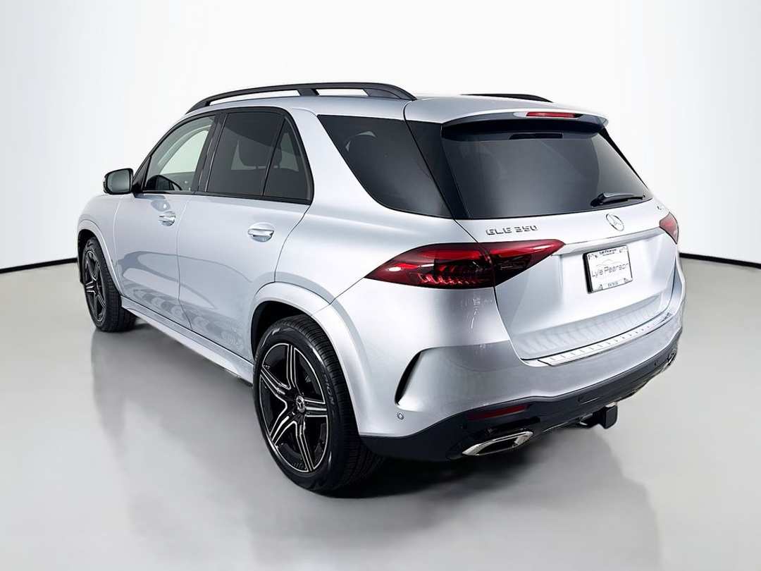 2026 Mercedes-Benz GLE 350 - Image 3