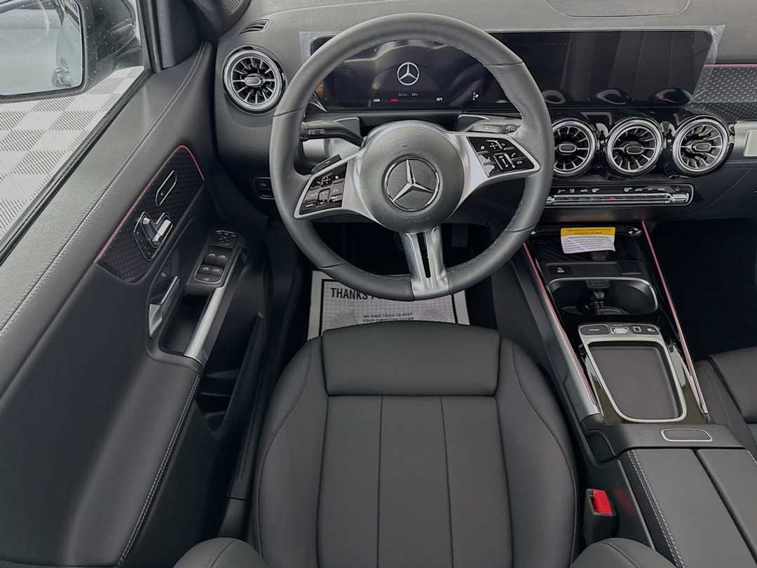 2025 Mercedes-Benz GLB Base - Photo 24