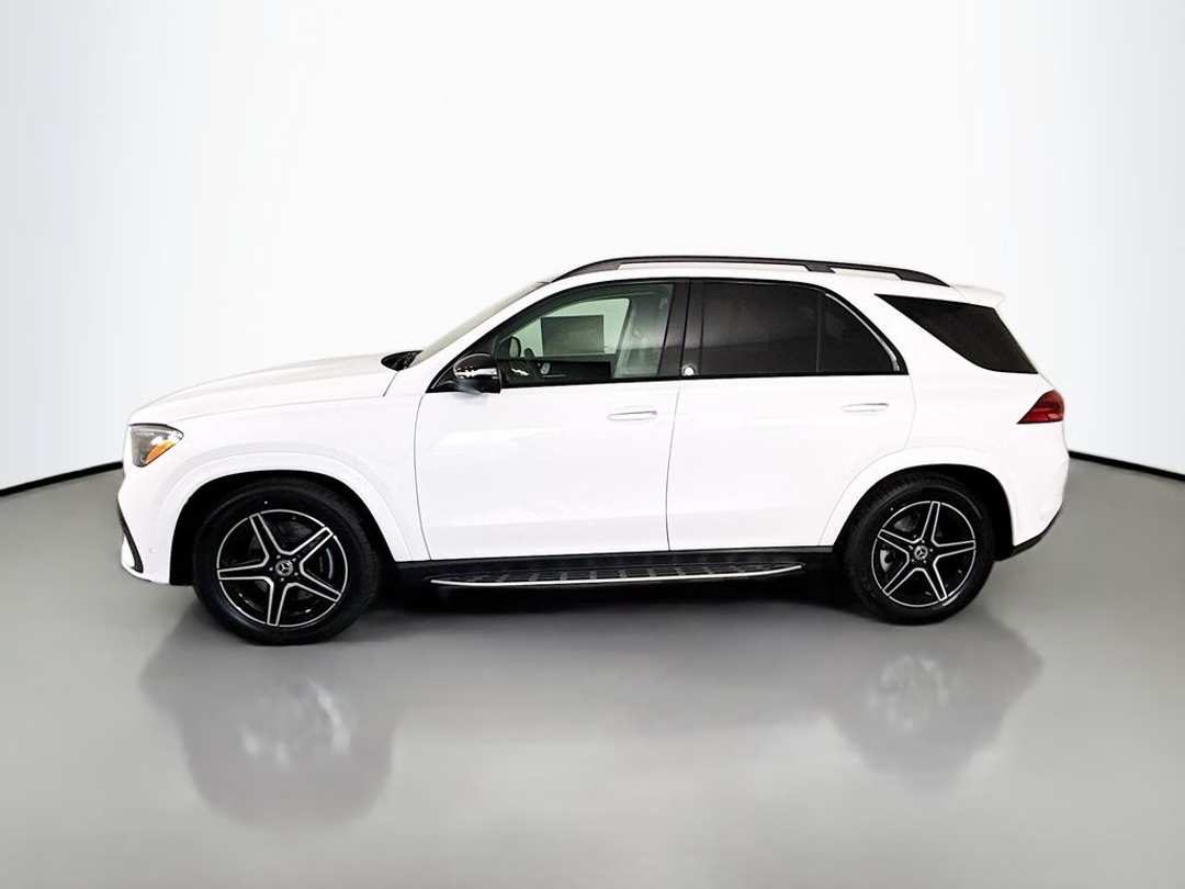 2026 Mercedes-Benz GLE 450 - Image 2