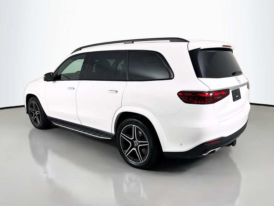 2026 Mercedes-Benz GLS 450 - Image 3