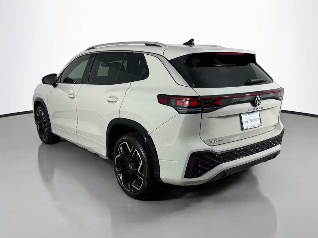 2026 Volkswagen Tiguan 2.0T SEL RLine Turbo - Image 3