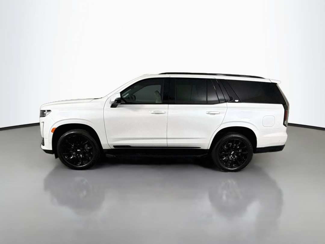 2024 Cadillac Escalade Sport Platinum - Image 2