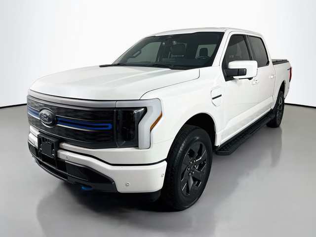2022 Ford F-150 Lightning Lariat
