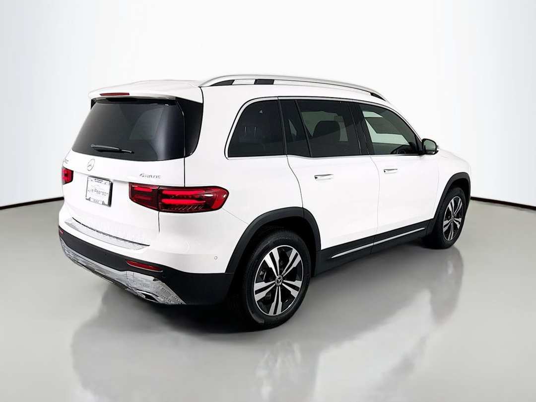2025 Mercedes-Benz GLB Base - Photo 9