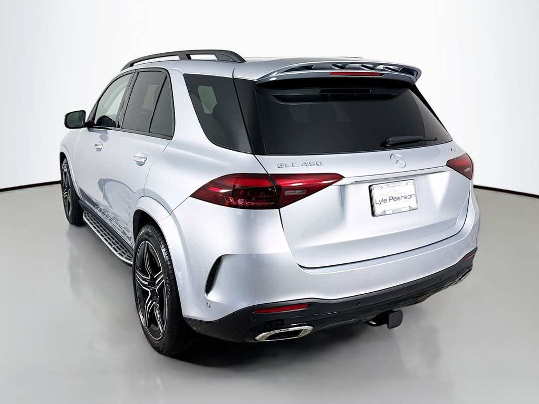 2026 Mercedes-Benz GLE 450 - Image 3