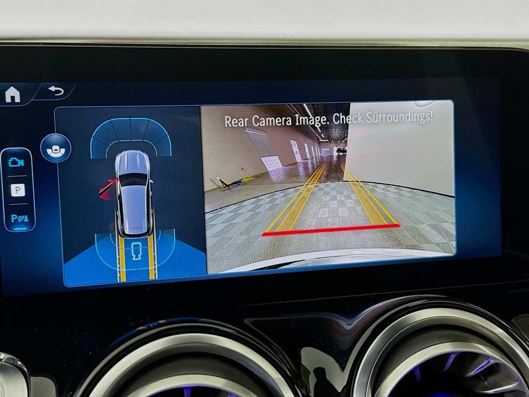 2025 Mercedes-Benz GLB Base - Photo 14