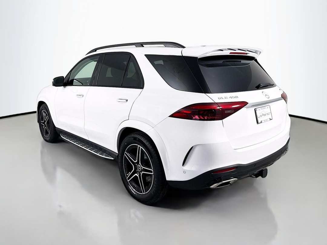 2026 Mercedes-Benz GLE 450 - Image 3