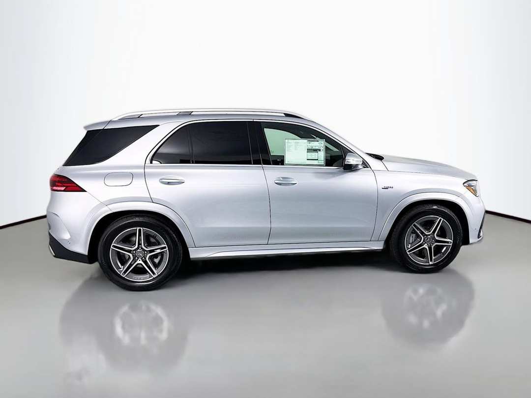 2026 Mercedes-Benz GLE AMG GLE 53 - Photo 7