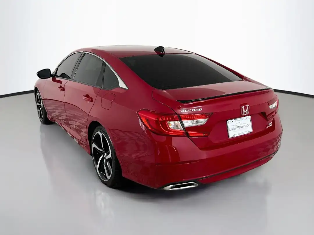 2021 Honda Accord Sport 2.0T - Image 3