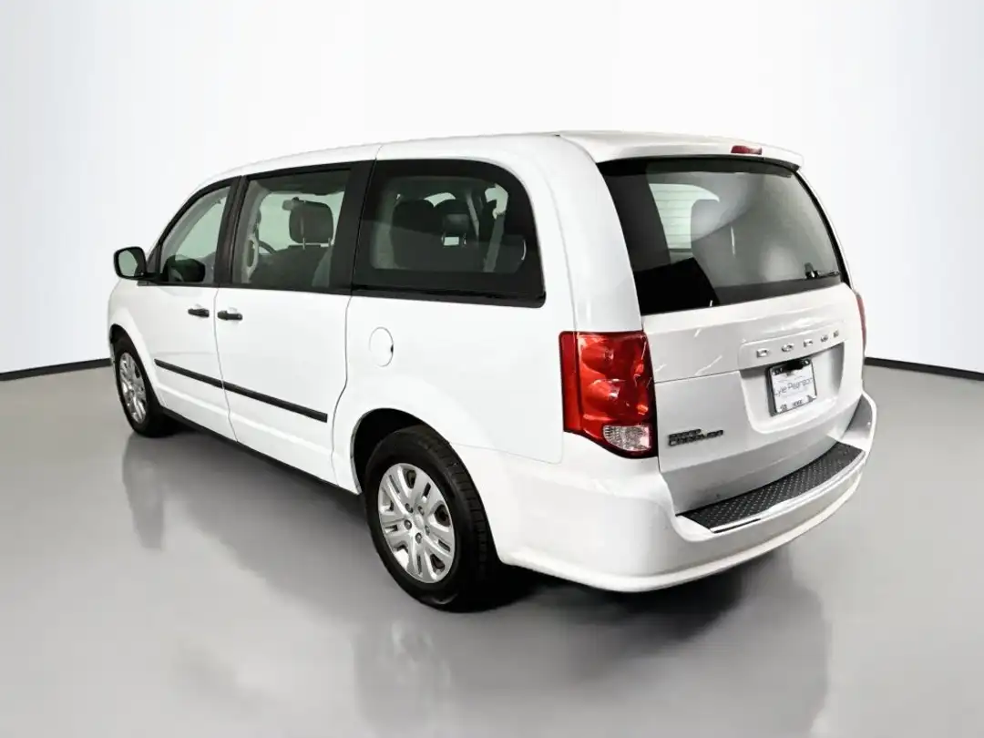 2014 Dodge Grand Caravan AVP - Image 3