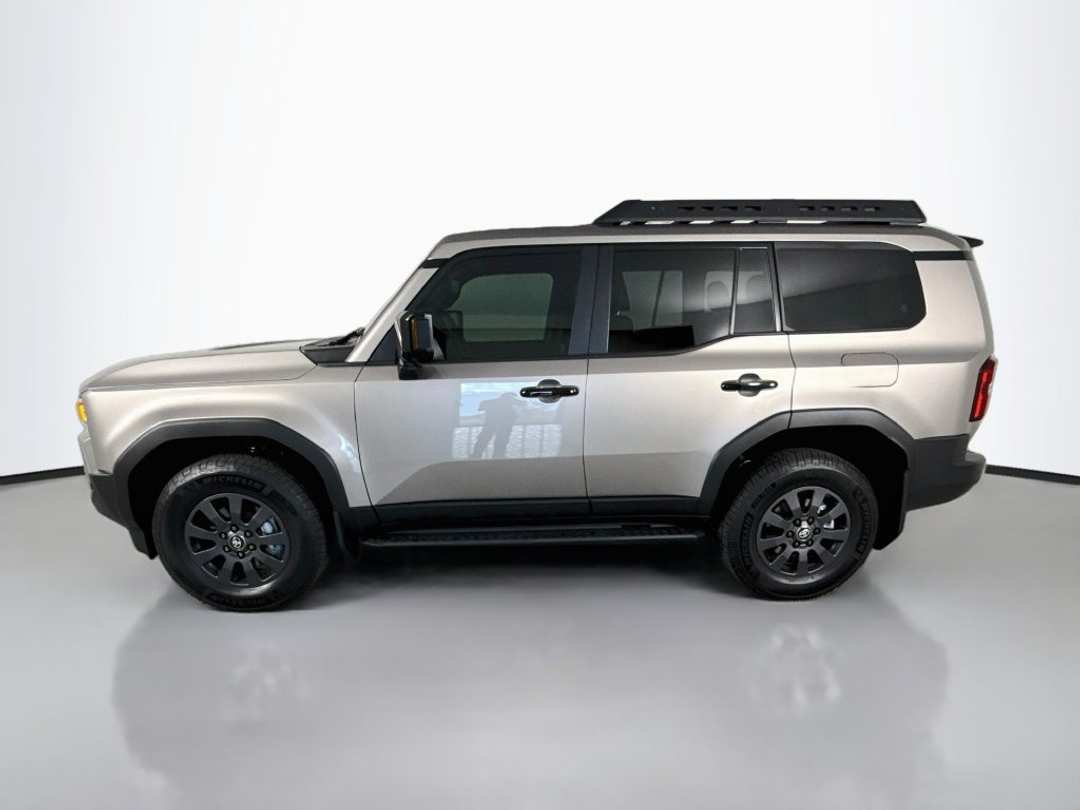 2026 Toyota Land Cruiser Base - Image 2