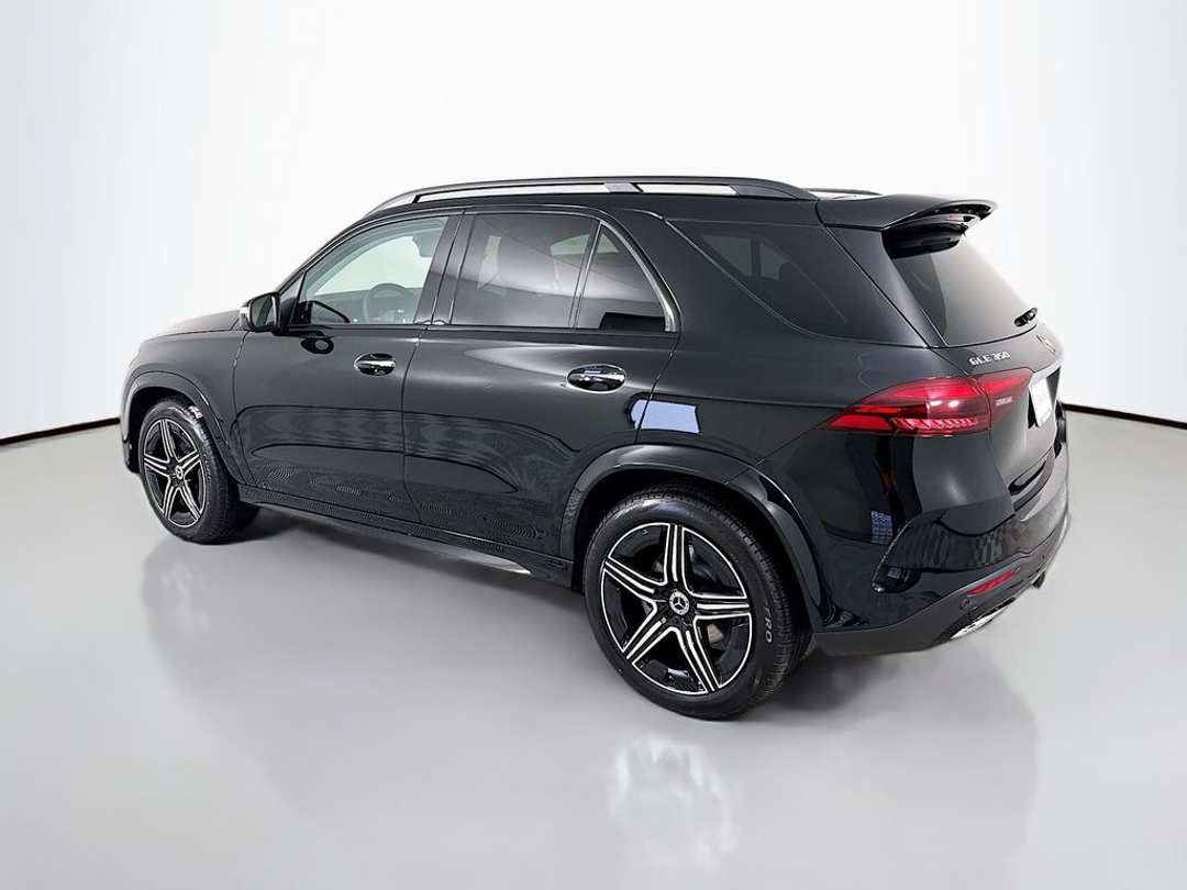 2026 Mercedes-Benz GLE 350 - Image 3