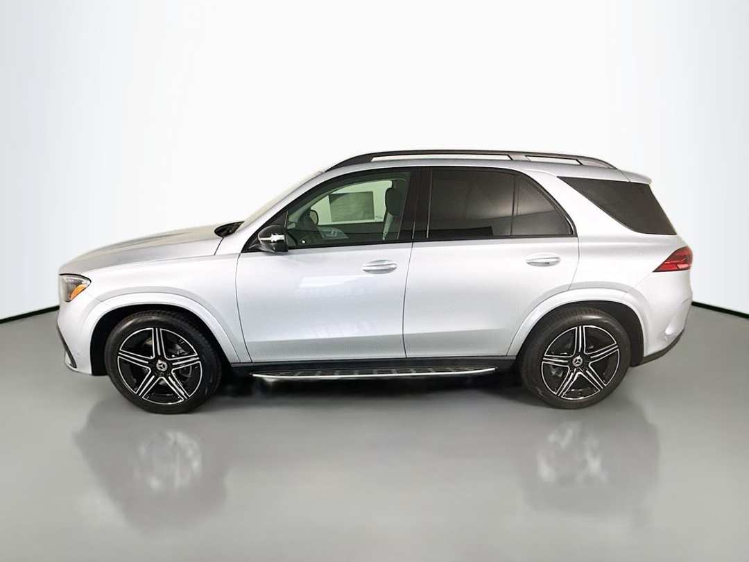 2026 Mercedes-Benz GLE 450 - Image 2