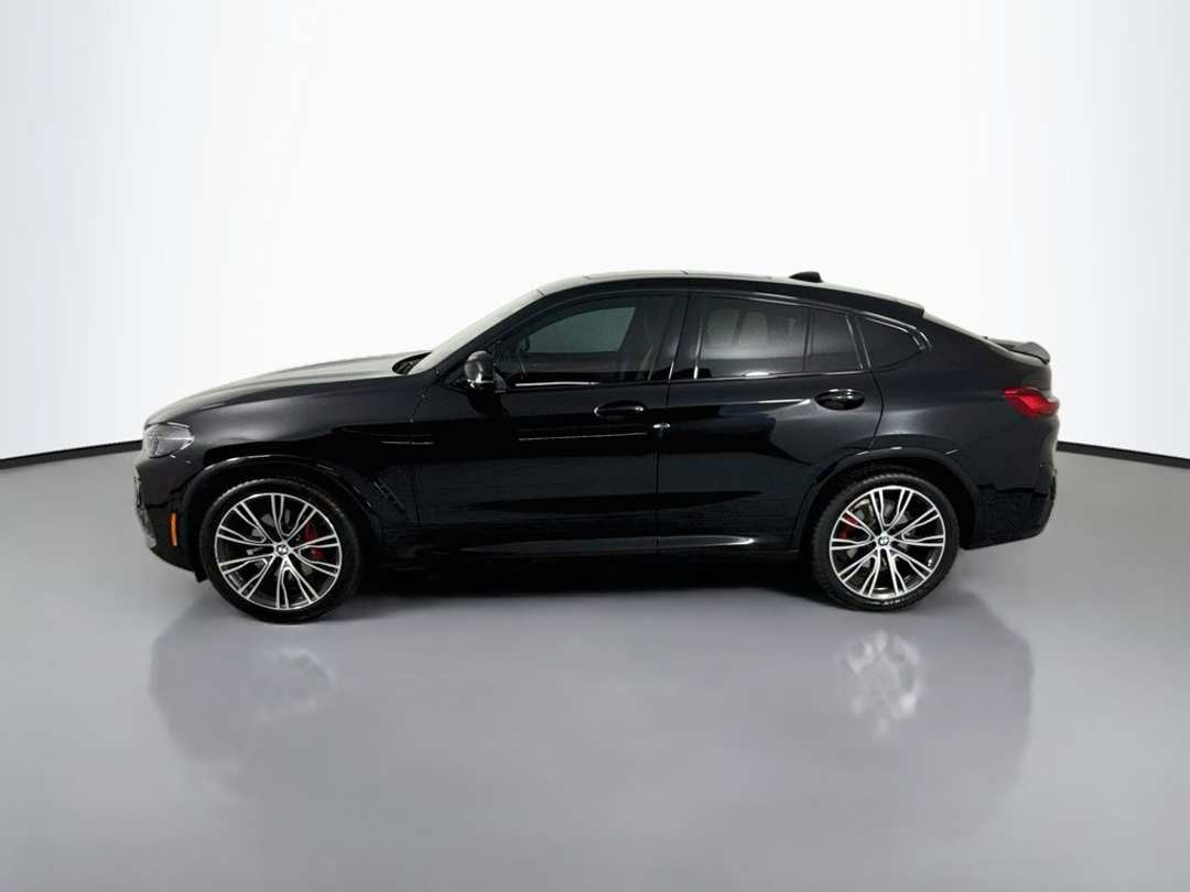 2025 BMW X4 M40i - Image 2