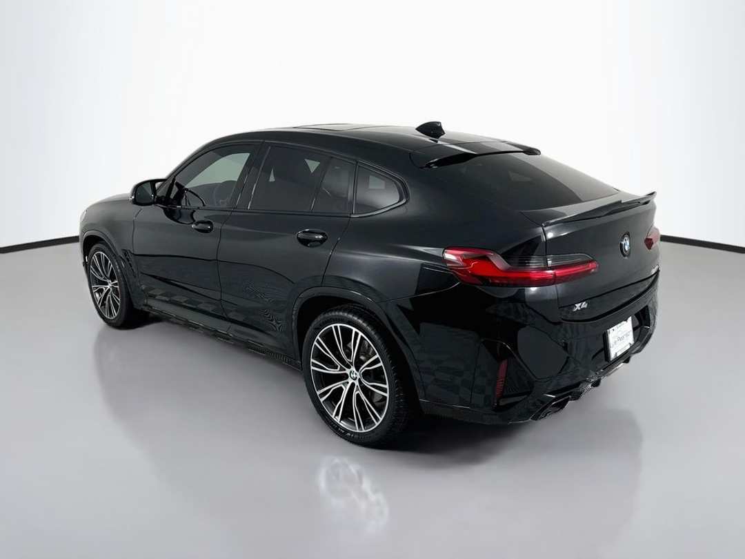 2025 BMW X4 M40i - Image 3