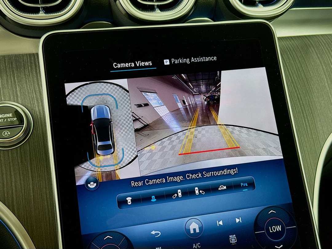 2025 Mercedes-Benz C-Class Sedan C 300 - Photo 14