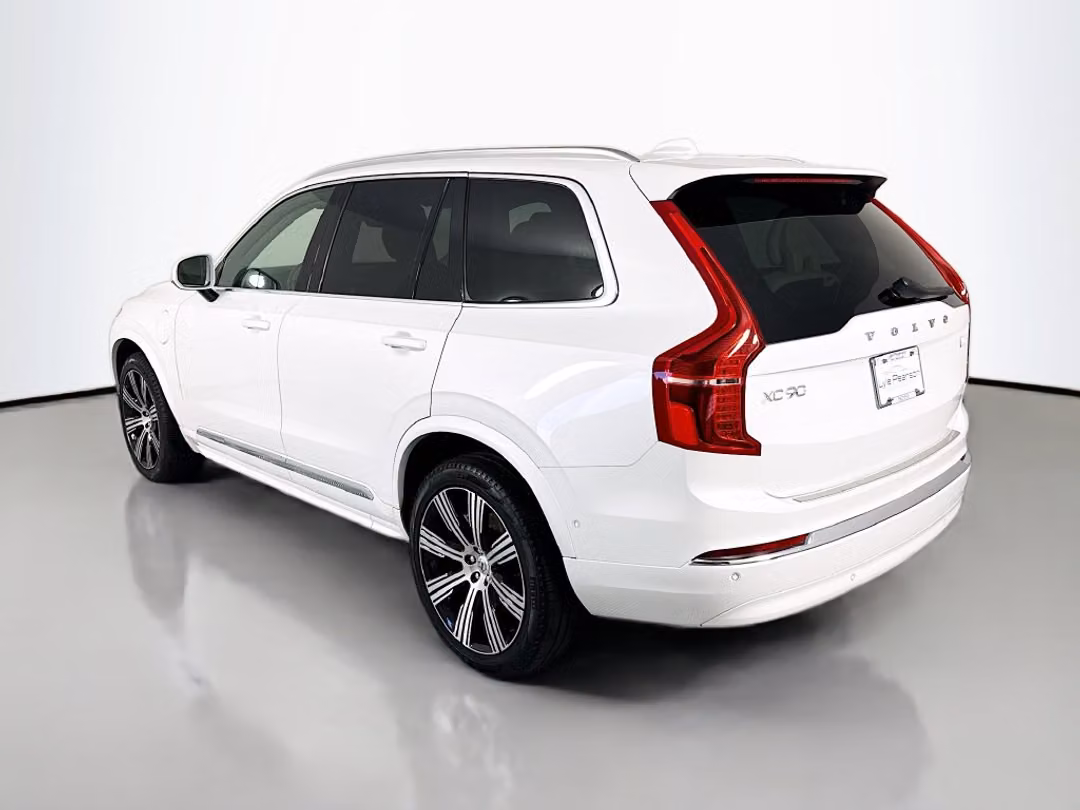 2024 Volvo Xc90 Recharge Plug-In Hybrid T8 Plus Bright Theme 7 Passenger - Image 3