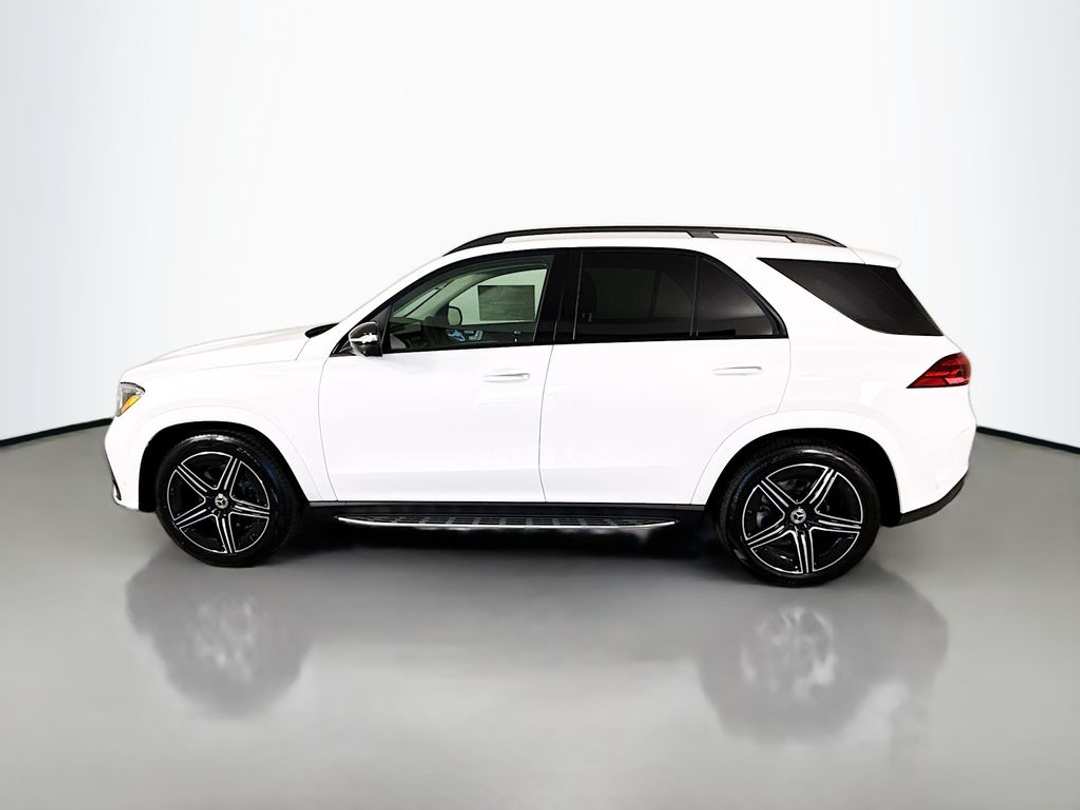 2026 Mercedes-Benz GLE 450 - Image 2
