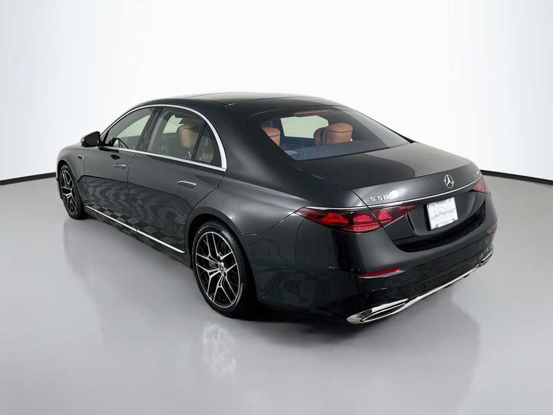 2027 Mercedes-Benz S-Class S 580 - Image 3