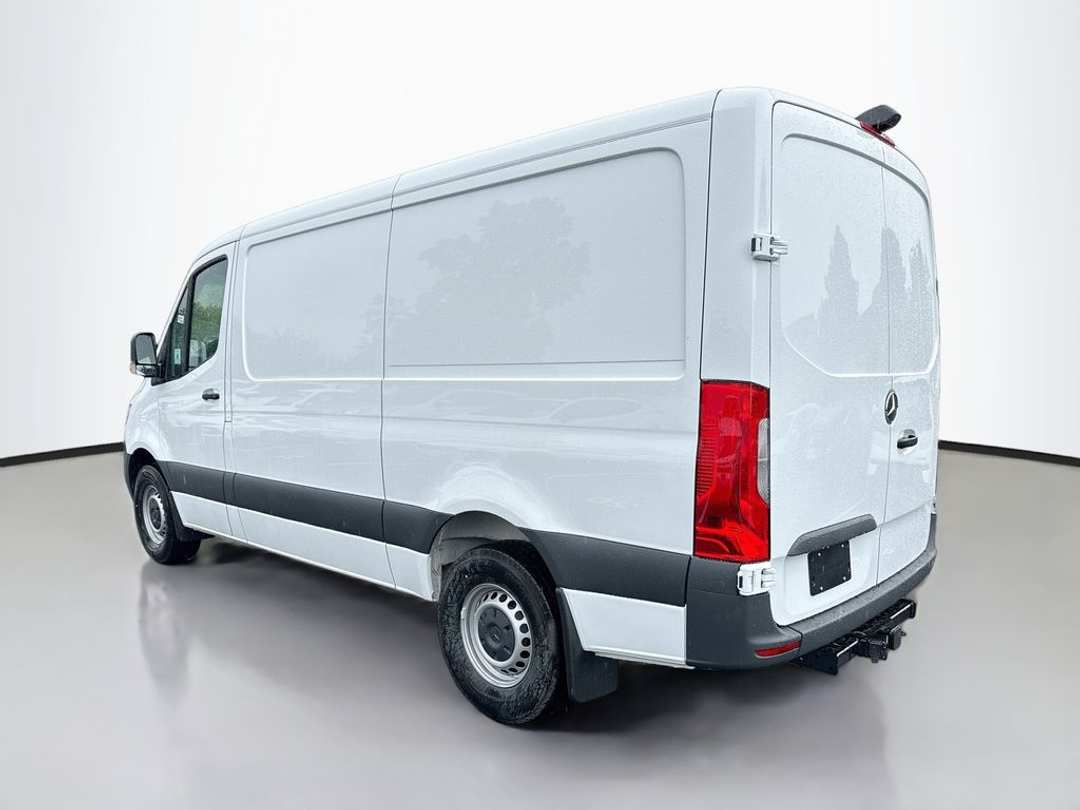 2026 Mercedes-Benz Sprinter 2500 - Image 3