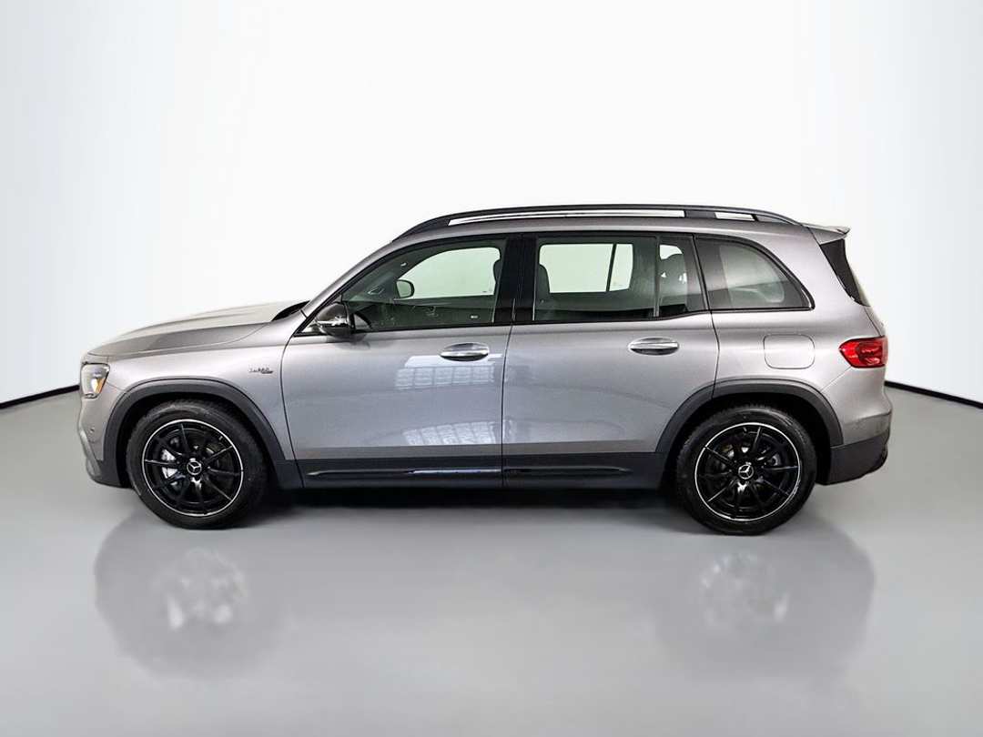 2026 Mercedes-Benz GLB 35 AMG® - Image 2