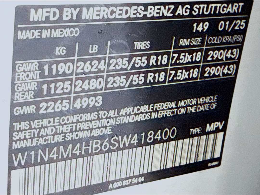 2025 Mercedes-Benz GLB Base - Photo 32