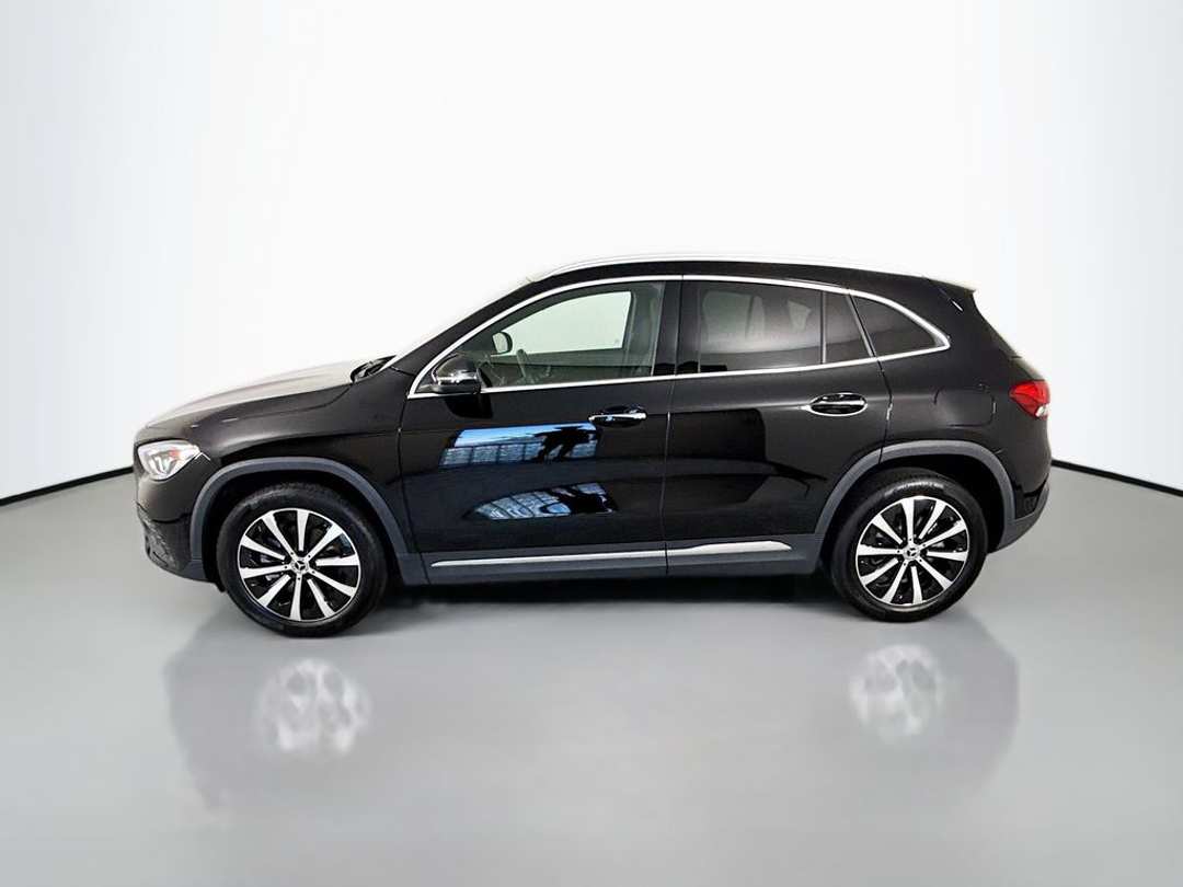 2022 Mercedes-Benz GLA 250 - Image 2