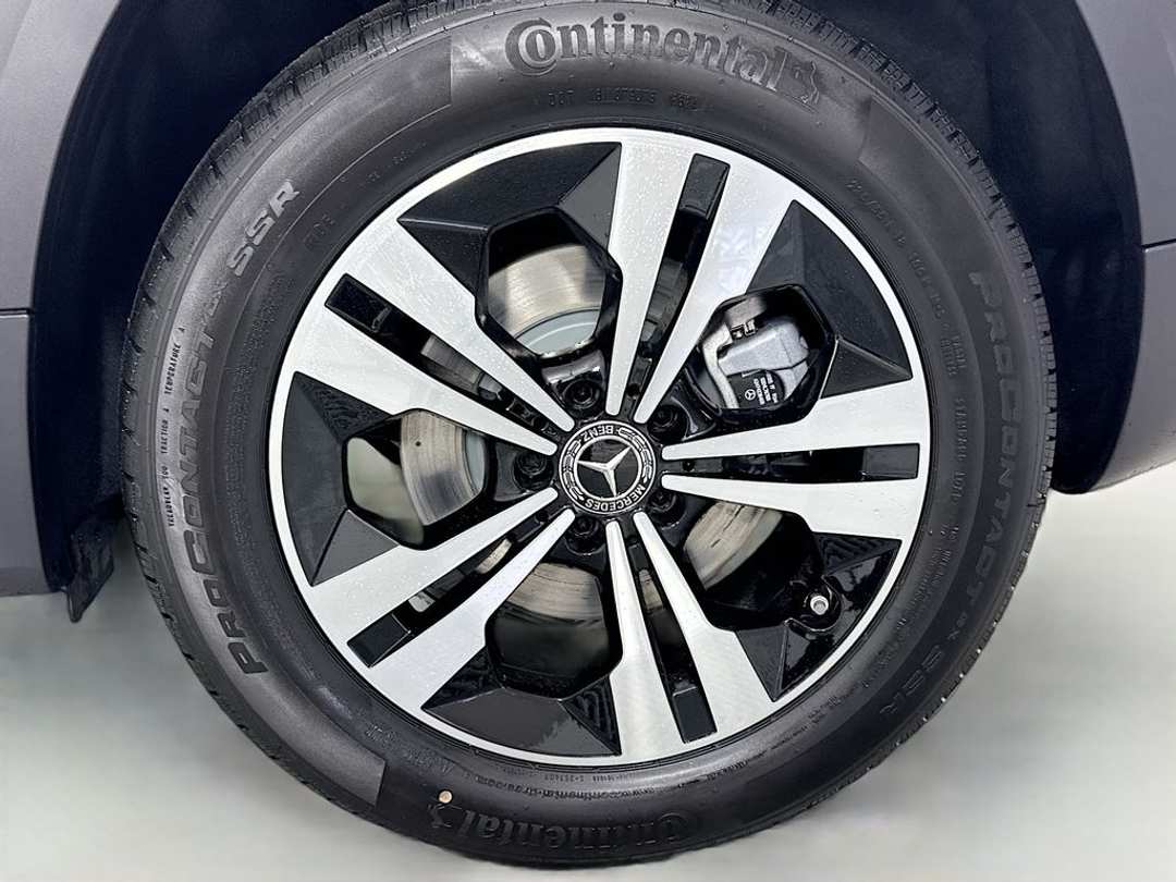 2025 Mercedes-Benz GLB Base - Photo 31