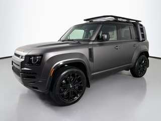 2025 Land Rover Defender 110 OCTA