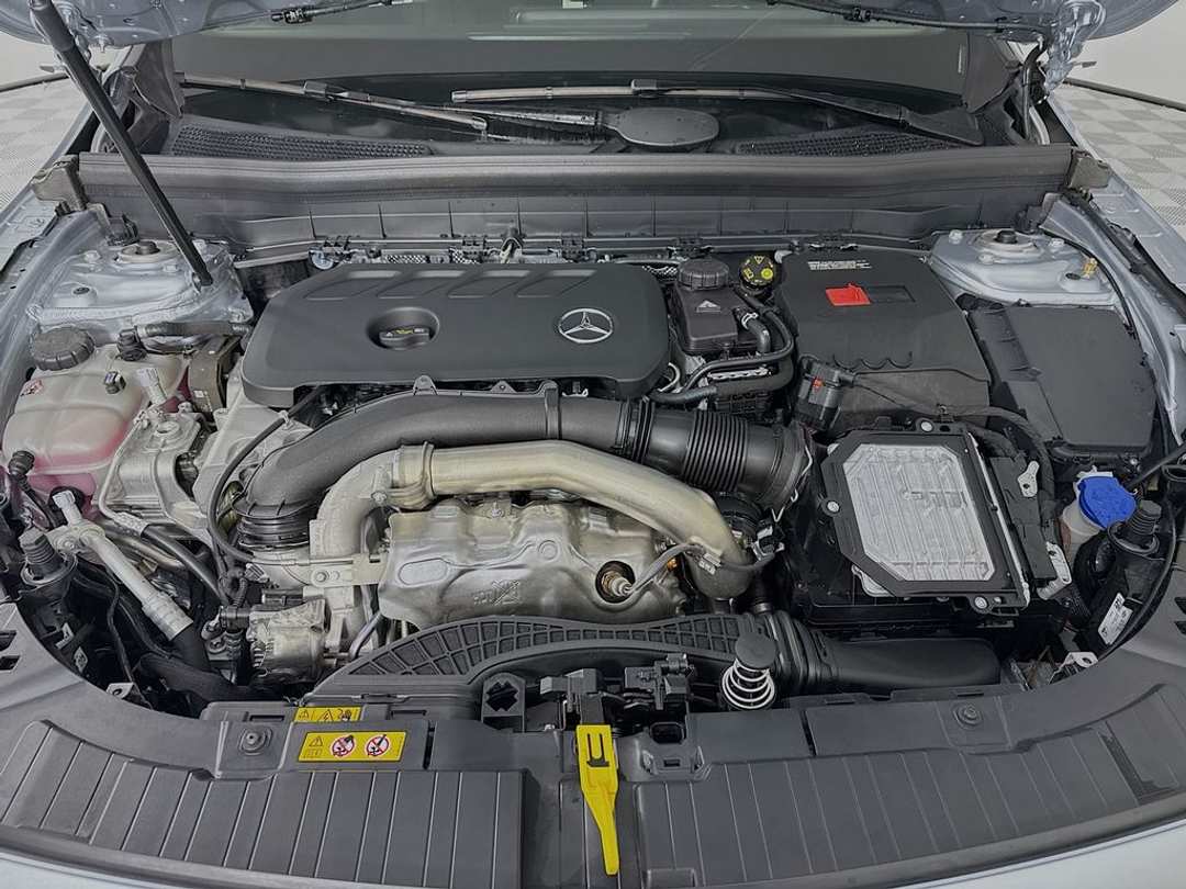 2025 Mercedes-Benz GLB Base - Photo 32