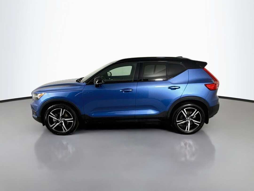 2019 Volvo Xc40 RDesign - Image 2